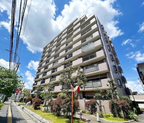 草加市草加の中古マンション